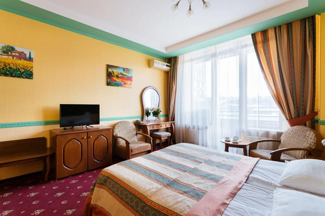 Тисо Апарт Отель Киев
